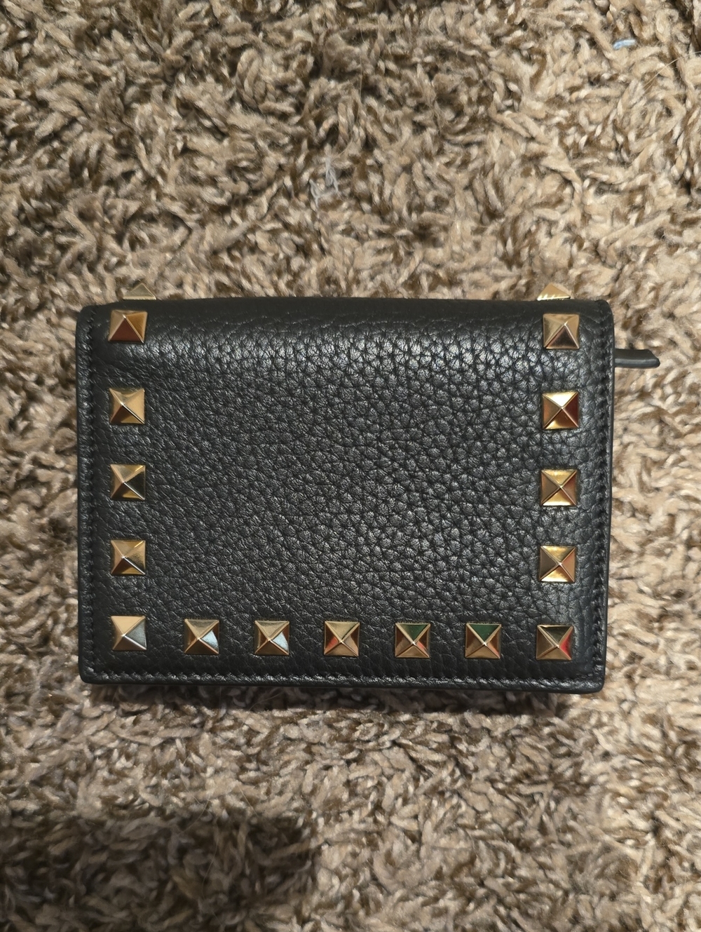 Full Inclusion Valentino Garavani Rockstud Wallet - Picture 3 of 14